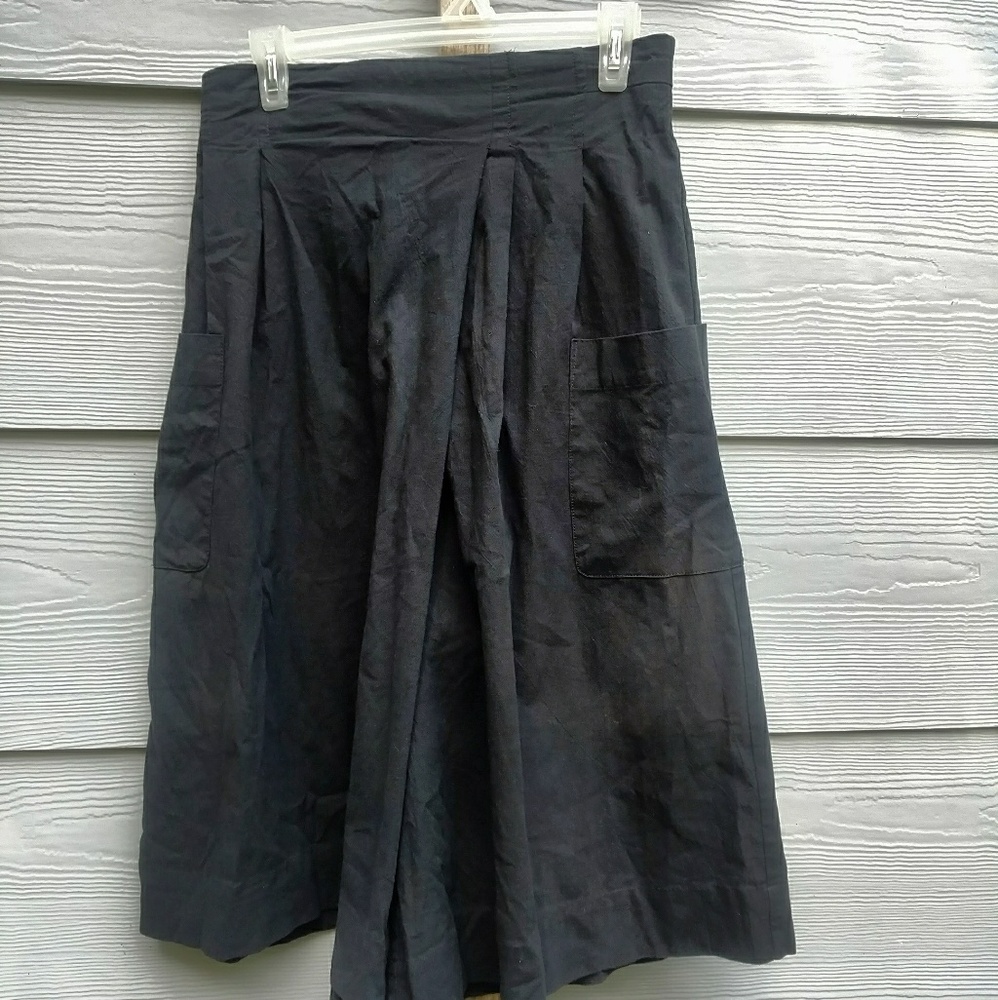 Lelis Black Cullots, Gouchos size M, like NEW